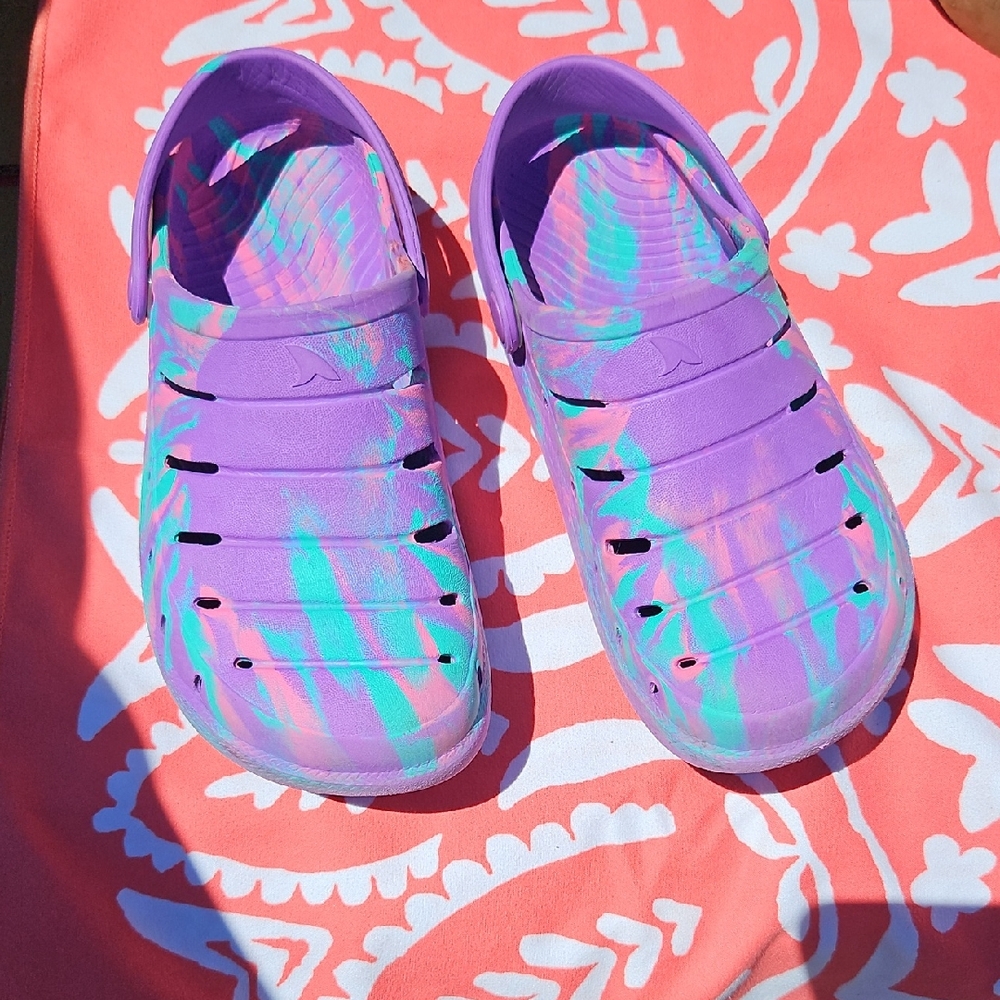Colorful Kids Sz 1 Multi-Purpose Shoes